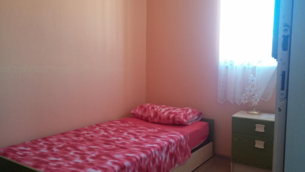 Apartment Joke Ražanj Rom bilde